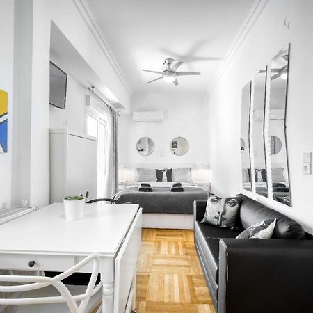 The Cactus Apartment With Large Sunny Balcony Athens Ngoại thất bức ảnh
