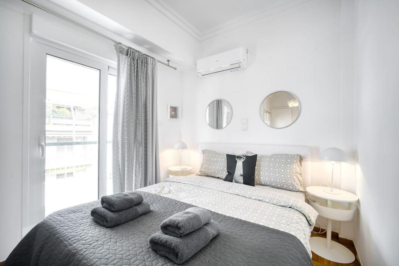 The Cactus Apartment With Large Sunny Balcony Athens Ngoại thất bức ảnh